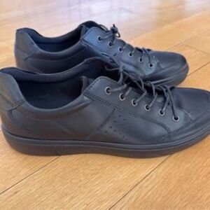 ECCO Men's Soft Classic Long Lace Sneaker size 13